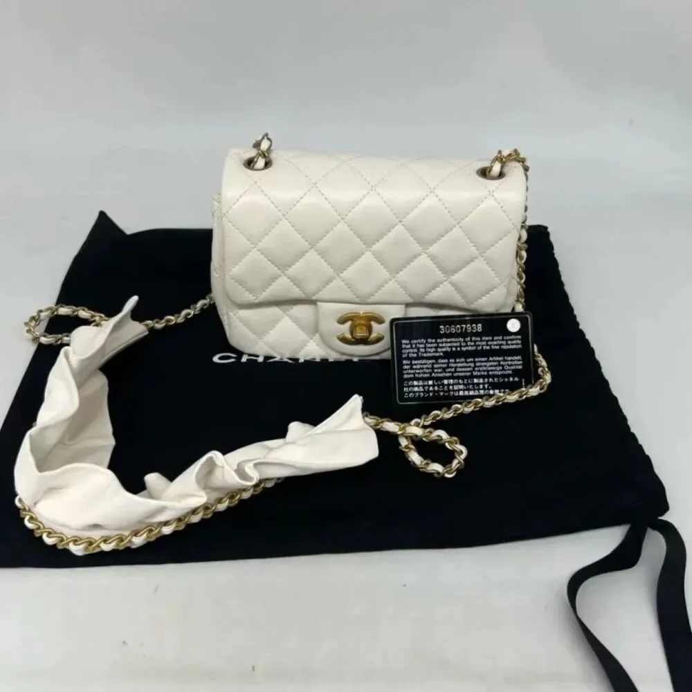 Chanel Women Pre-Loved Bag Very Good Condition